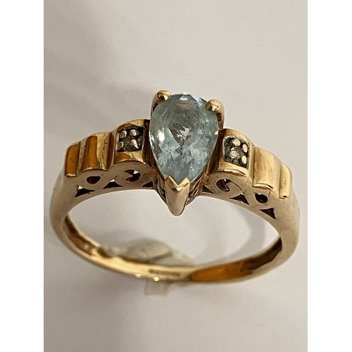 133 - Stunning 9 carat GOLD and AQUAMARINE RING, having a lovely  PEAR CUT AQUAMARINE with DIAMOND detail ... 