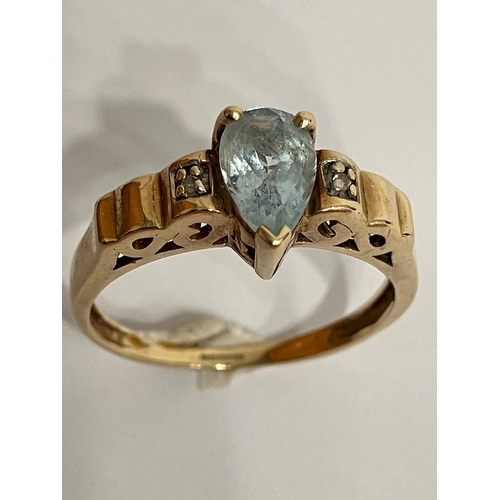 133 - Stunning 9 carat GOLD and AQUAMARINE RING, having a lovely  PEAR CUT AQUAMARINE with DIAMOND detail ... 