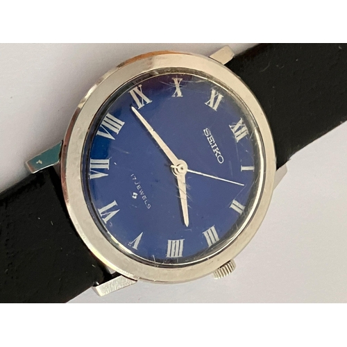 280 - Gentlemans vintage SEIKO 66- 7090 wristwatch. Blue Face Model with Roman numerals. Manual winding in... 