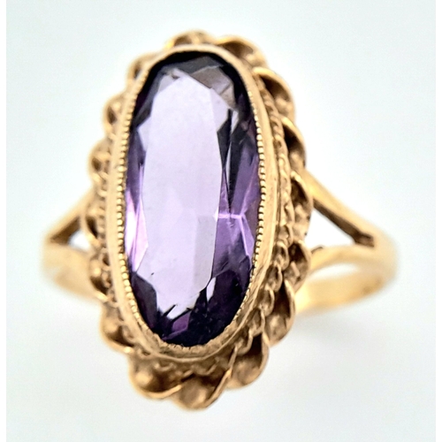 606 - A 9K YELLOW GOLD AMETHYST SET VINTAGE RING. Size P, 3.8g total weight. Ref: SC 8038