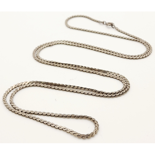 708 - A 78cms HERRINGBONE LINK CHAIN IN 925 SILVER .     13gms