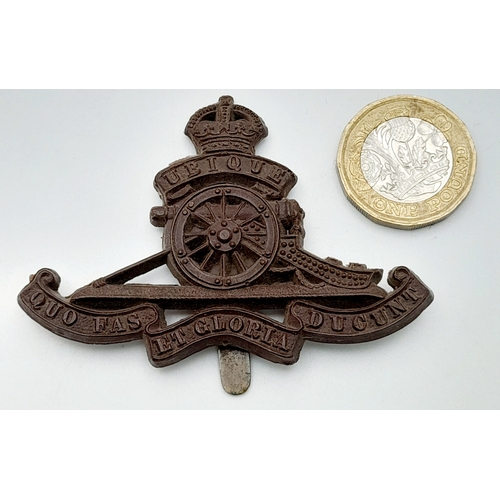 15 - Super Scarce WW2 Plastic Economy (Cellulose Acetate) Issue Royal Artillery Cap Badge.