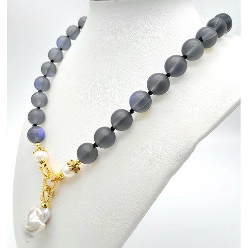 248 - A Hypnotic Grey/Blue Moonstone Beaded Necklace with Baroque Pearl Drop Pendant. 12mm beads. 6cm pend... 