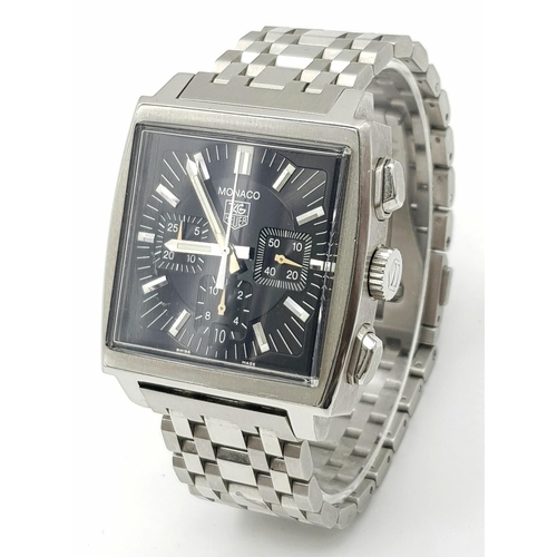 296 - A Stylish Tag Heuer Monaco Automatic Chronograph Gents Watch. Stainless steel bracelet and case - 38... 