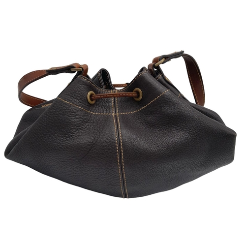 240 - A Mulberry Brown Drawstring Bag. Leather exterior with gold-toned hardware, adjustable strap and dra... 