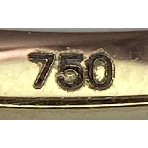 260 - A job lot of three 18 K yellow gold items, consisting of a diamond bangle with an elegant cross over... 