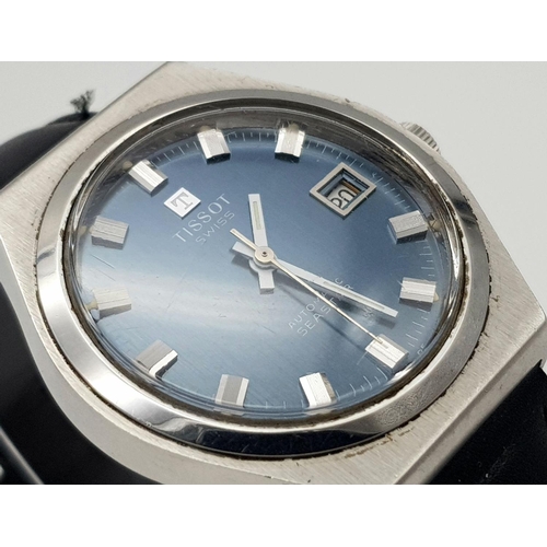 486 - A Vintage Tissot Automatic Gents Watch. Black leather strap. Stainless steel case - 37mm. Blue dial ... 