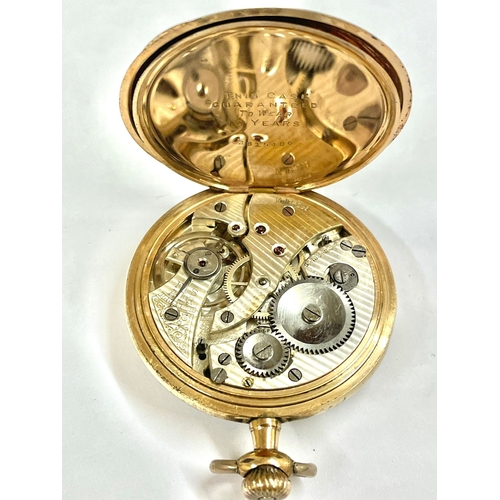 227 - A Vintage gents pocket watch. In working order.