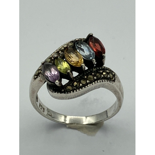 223 - Impressive Vintage SILVER MARCASITE multi Gemstone RING.Having Amethyst, Peridot,Topaz bagettes etc ... 