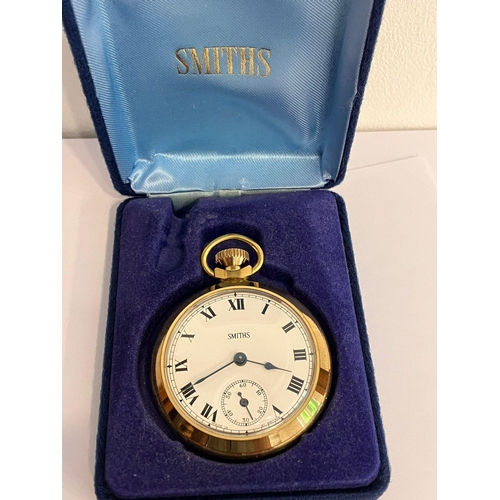 90 - Genuine vintage SMITHS POCKET WATCH. Finished in Gold Tone. Having white face with subsidiary dial. ... 