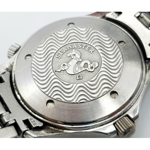 180 - An Omega Seamaster Professional Automatic Gents Watch. Model 2532. Stainless steel bracelet and case... 