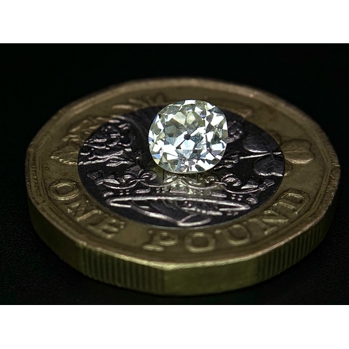 40 - AN OLD CUT/EUROPEAN CUT LOOSE DIAMOND. 0.88ct, lovely clarity. 5.5mm diameter. Ref: 7420