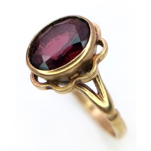 146 - Vintage 9 carat GOLD, GARNET set ring. Complete with ring box. 2.2 grams. Size N 1/2.