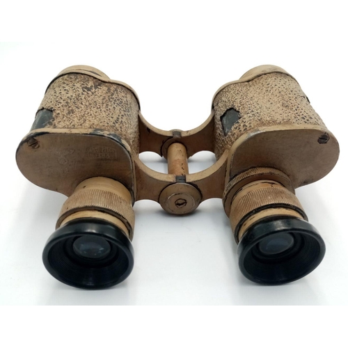 222 - WW2 German Hensoldt Wetzlar Binoculars in original case. Typical non adjusting military design. With... 