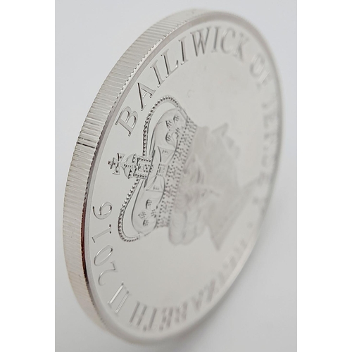 308 - £5 SILVER COIN to commemorate Queen Elizabeth II 90th birthday. Limited edition,complete with origin... 