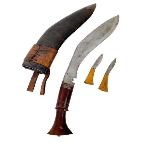 419 - WW1 Indian Army Issue MK II Kukri Knife and scabbard with auxiliary knives.