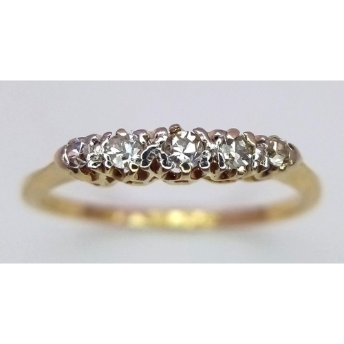 250 - AN 18K YELLOW GOLD & PLATINUM VINTAGE 5 STONE OLD CUT DIAMOND RING - 1.6G. SIZE L