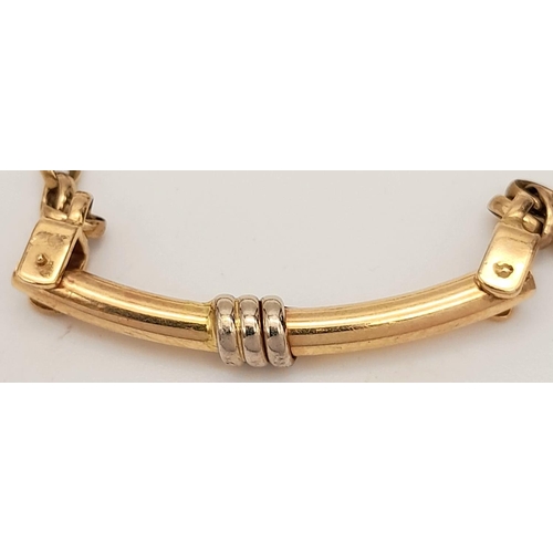 325 - A 9k Yellow Gold Belcher Bar Bracelet. 4.5g total weight. 15cm length.