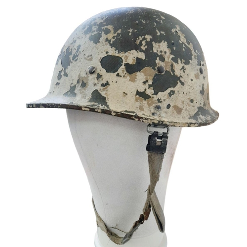 820 - Gulf War 1 Iraqi M80 Helmet with unit insignia. Veteran bring back.