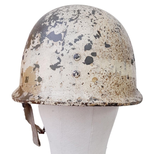 820 - Gulf War 1 Iraqi M80 Helmet with unit insignia. Veteran bring back.