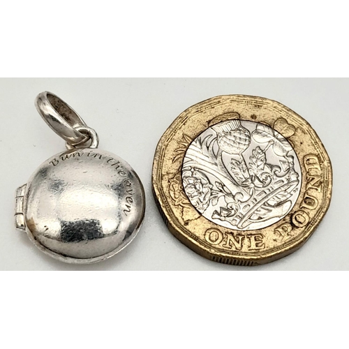 839 - LINKS OF LONDON STERLING SILVER LOCKET ENGRAVED WITH THE WORDS BUN IN THE OVEN WHICH OPENS TO REVEAL... 