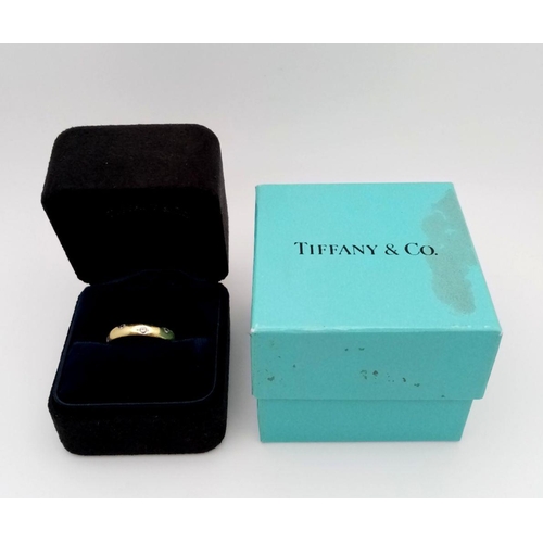 92 - A Vintage 18K Yellow Gold and Diamond (platinum setting) Tiffany and Co. Etoile Band Ring. Size K 1/... 