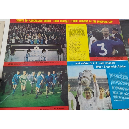 908 - Collection of Manchester United programmes and other items including sealed limited edition 2-Disc D... 