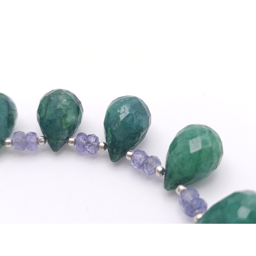 901 - A 125ctw Tanzanite Gemstone Single Strand Necklace with Emerald Drops. 925 Silver Clasp. 42cm. Ref: ... 