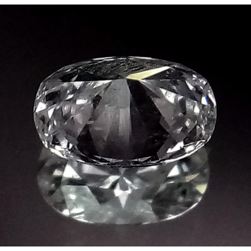 134 - A 0.750ct Oval Shaped Diamond. VVS2 clarity. D colour. Comes with an IDL certificate.