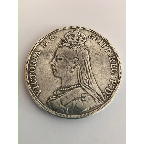 658 - 1889 SILVER CROWN in Extra Fine Condition. High grade coin with clear detail and bold definition to ... 