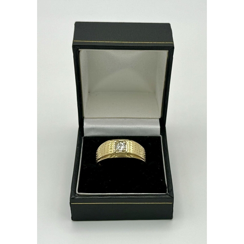 71 - A 14K Yellow Gold and Diamond Band Ring. 0.40ct approx. Size Y. 7g total weight.