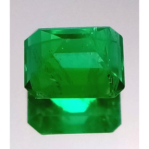 382 - A 0.61ct Natural Emerald Gemstone. Emerald cut. Comes with EGL Certificate.