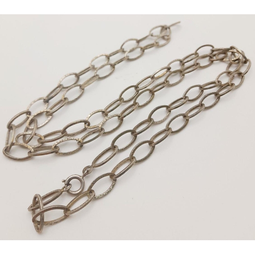 803 - A Silver Chain Link Necklace. 92cm length, 43.29g weight.