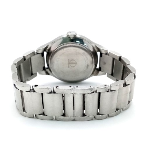 78 - A Baume and Mercier Diamond Quartz Ladies Watch. Stainless steel bracelet and case - 30mm. Diamond b... 