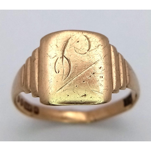 51 - A Vintage 9K Yellow Gold Signet Ring. Size R. 2.15g