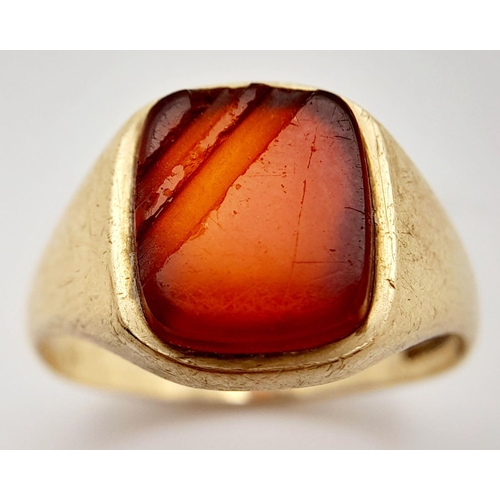 54 - A Vintage 9K Yellow Gold Carnelian Signet Ring. Size S. 3.6g total weight.