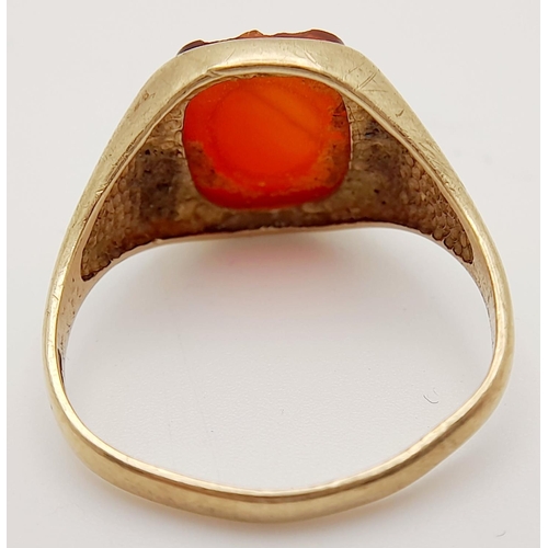 54 - A Vintage 9K Yellow Gold Carnelian Signet Ring. Size S. 3.6g total weight.