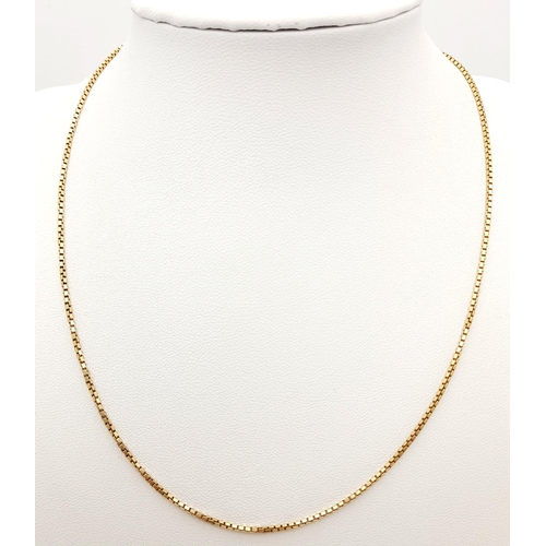 61 - A Vintage Italian 18K Yellow Gold Link Necklace. 40cm. 6.1g