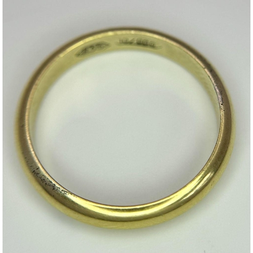 164 - An (835) 20K Yellow Gold Band Ring. 3mm width. Size S. 3.1g.