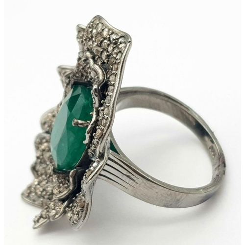 31 - An Art Deco Style 6ct Emerald Ring with 2.15ctw of Diamond Accents. Set in 925 Silver. Size O 1/2. C... 