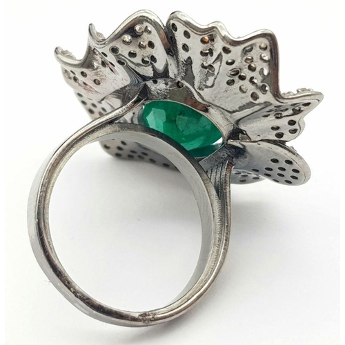 31 - An Art Deco Style 6ct Emerald Ring with 2.15ctw of Diamond Accents. Set in 925 Silver. Size O 1/2. C... 