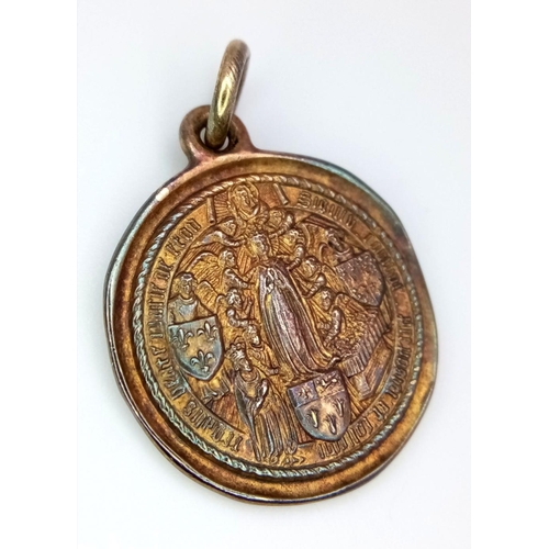 464 - An Early 18th Century Religious Small Gilded Silver Medallion. Britannia 958 Hallmarks. 2cm diameter... 