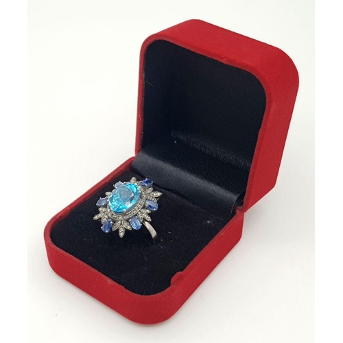 94 - A Mesmerising 6ct London Blue topaz Gemstone ring with Kyanite and Diamond Accents - 1.2ctw. Size M ... 