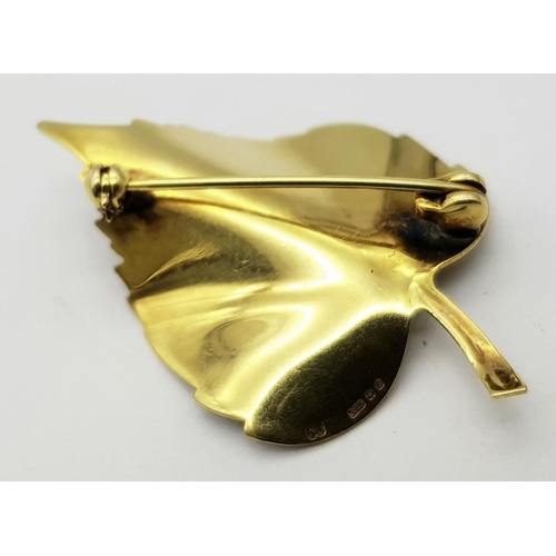 32 - A Vintage 9K Yellow Gold Leaf Brooch. 4cm. 3g.