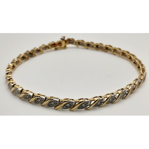 116 - A 9K YELLOW GOLD DIAMOND SET BRACELET 6.9G, 20CM LENGTH.

ref: SC 2017