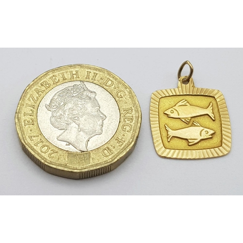 376 - A 18K Yellow Gold Pisces Pendant, 1.6g total weight , 28mm x15mm.

ref: 1566I