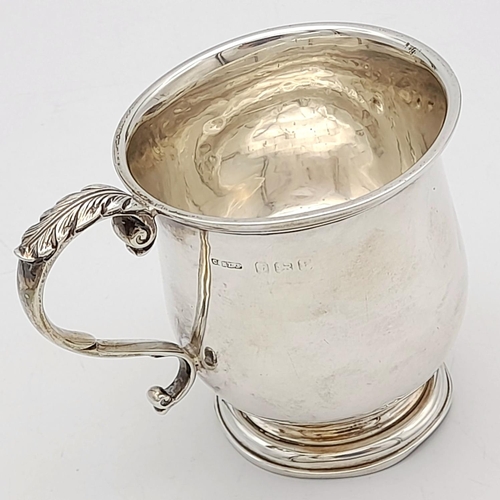 435 - A CHILDS SOLID SILVER TANKARD WITH DENTS FROM USE AND WITH THE NAME 