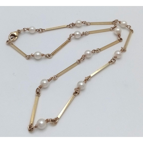 441 - Stunning 9 carat GOLD BATON and PEARL NECKLACE.Full  UK hallmark . Beautiful piece of  jewellery. Pl... 