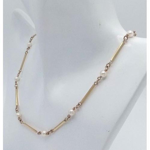 441 - Stunning 9 carat GOLD BATON and PEARL NECKLACE.Full  UK hallmark . Beautiful piece of  jewellery. Pl... 