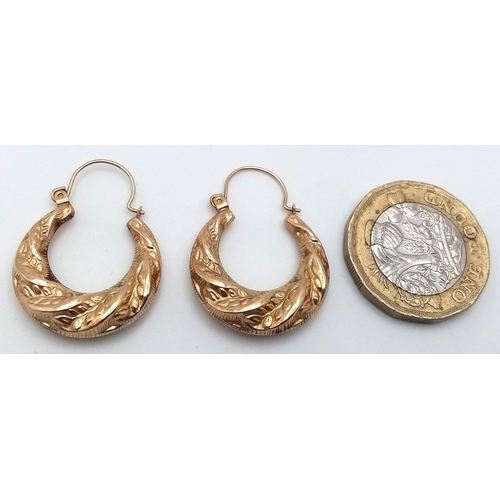 448 - 9 carat GOLD CREOLE ROPE HOOP EARRINGS. 1.8 grams. 2 cm diameter.